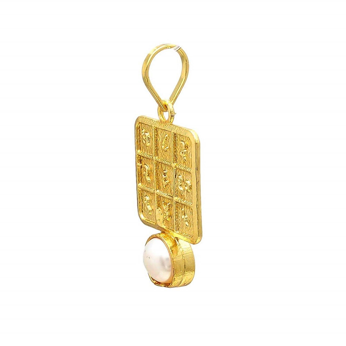 Cancer Zodiac Pearl Stone Pendant – Moon Remedy - Aemorio