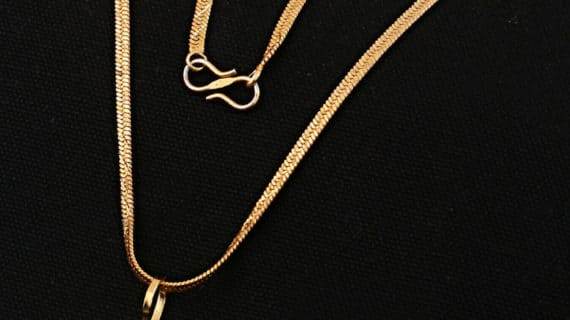 Elegant Gold-Plated Emerald Pendant - Pure Brass, Synthetic Stones - Aemorio