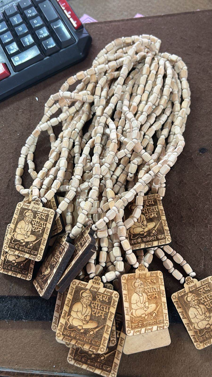 🕉️ Bageshwar Dham Hanuman Ji Tulsi Mala – Spiritual Power in Every Bead - Aemorio